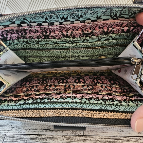 Sakroots Large Smartphone Crossbody Wallet Organizer Artist Circle - Picture 5 of 7